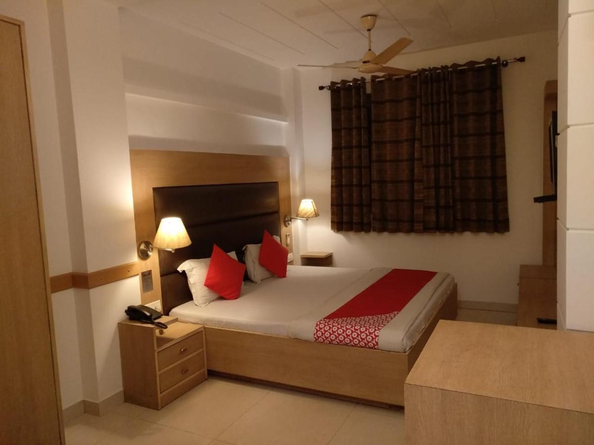 Hotel Arina Inn New Delhi Luaran gambar