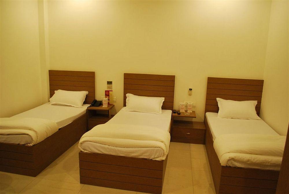 Hotel Arina Inn New Delhi Luaran gambar