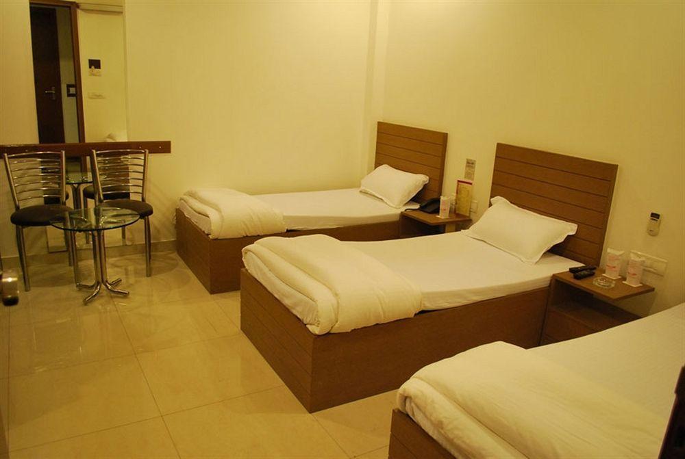 Hotel Arina Inn New Delhi Luaran gambar