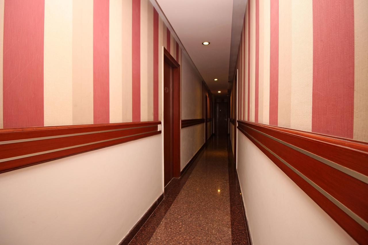 Hotel Arina Inn New Delhi Luaran gambar